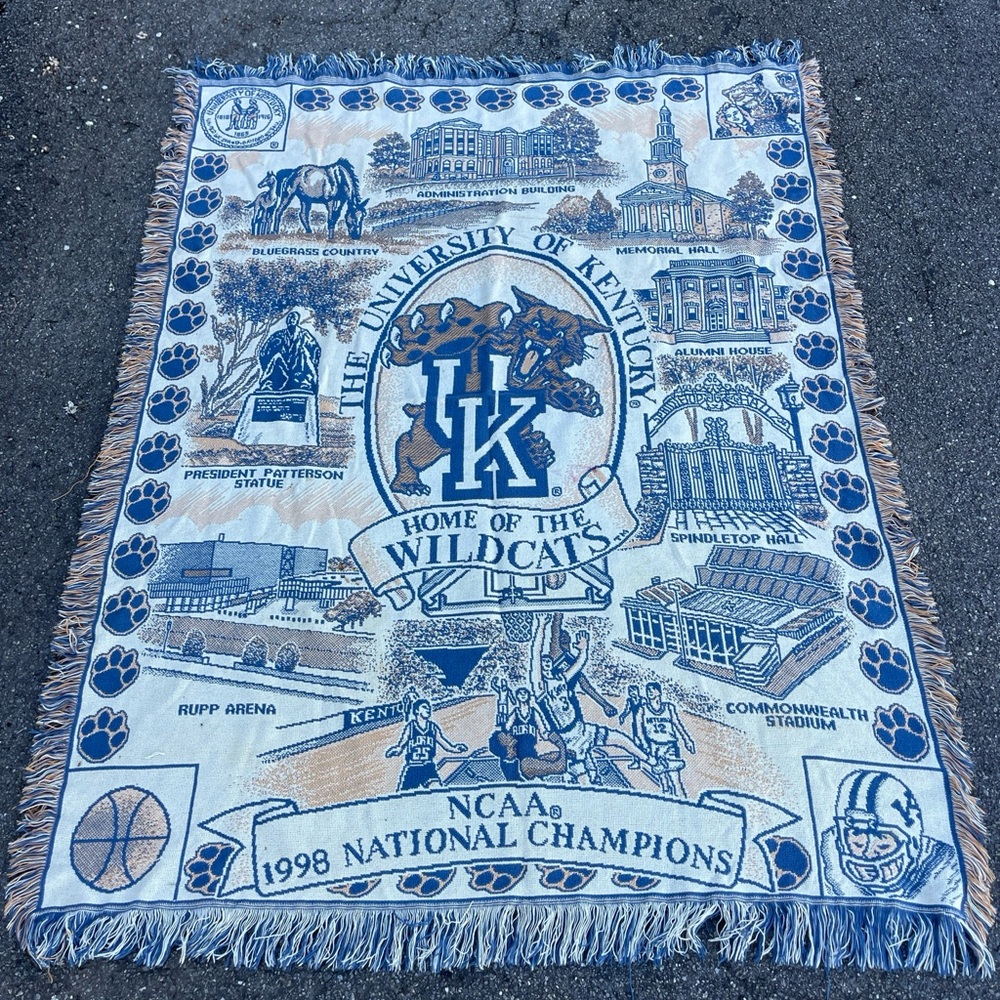 Vintage University of Kentucky Wildcats Tapestry Blanket Throw 1998 Champs 50x66